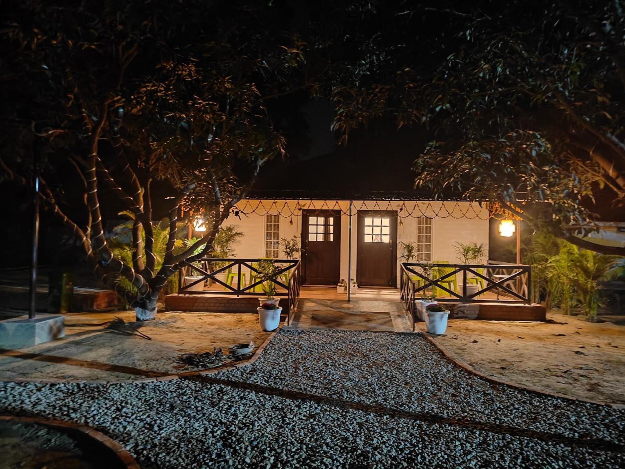 Shobhayan Inn, Airport Railway Station Pickup Free Ayodhya Bagian luar foto