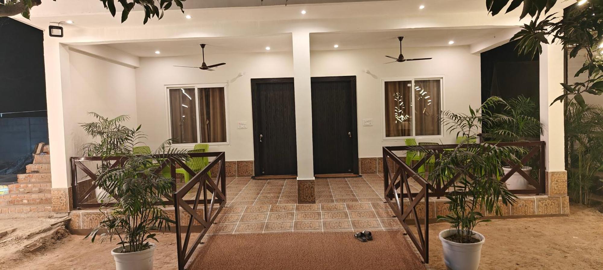 Shobhayan Inn, Airport Railway Station Pickup Free Ayodhya Bagian luar foto